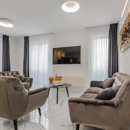 Ivani Apartamento Sukošan