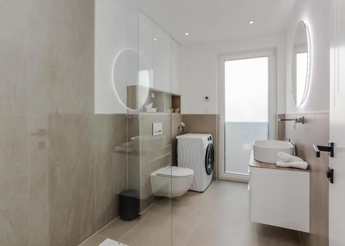 Apartament Ivani *